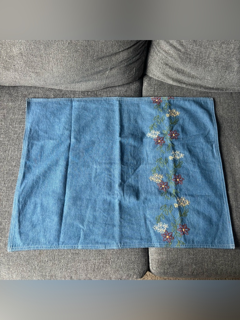 Ralph Lauren Denim Pillow Sham Standard Size Embroidered Flowers Hampton View